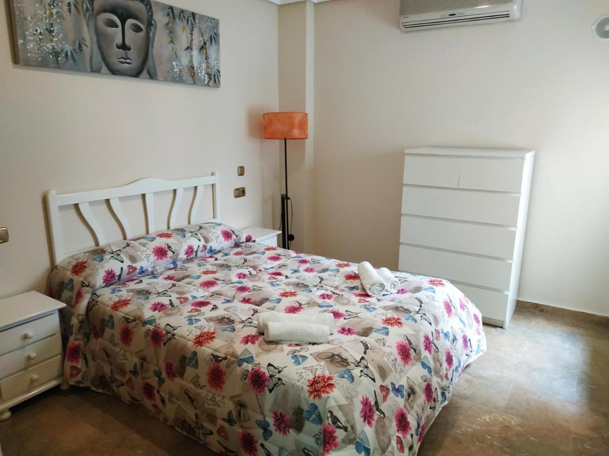 Deluxe San Julian Apartment *